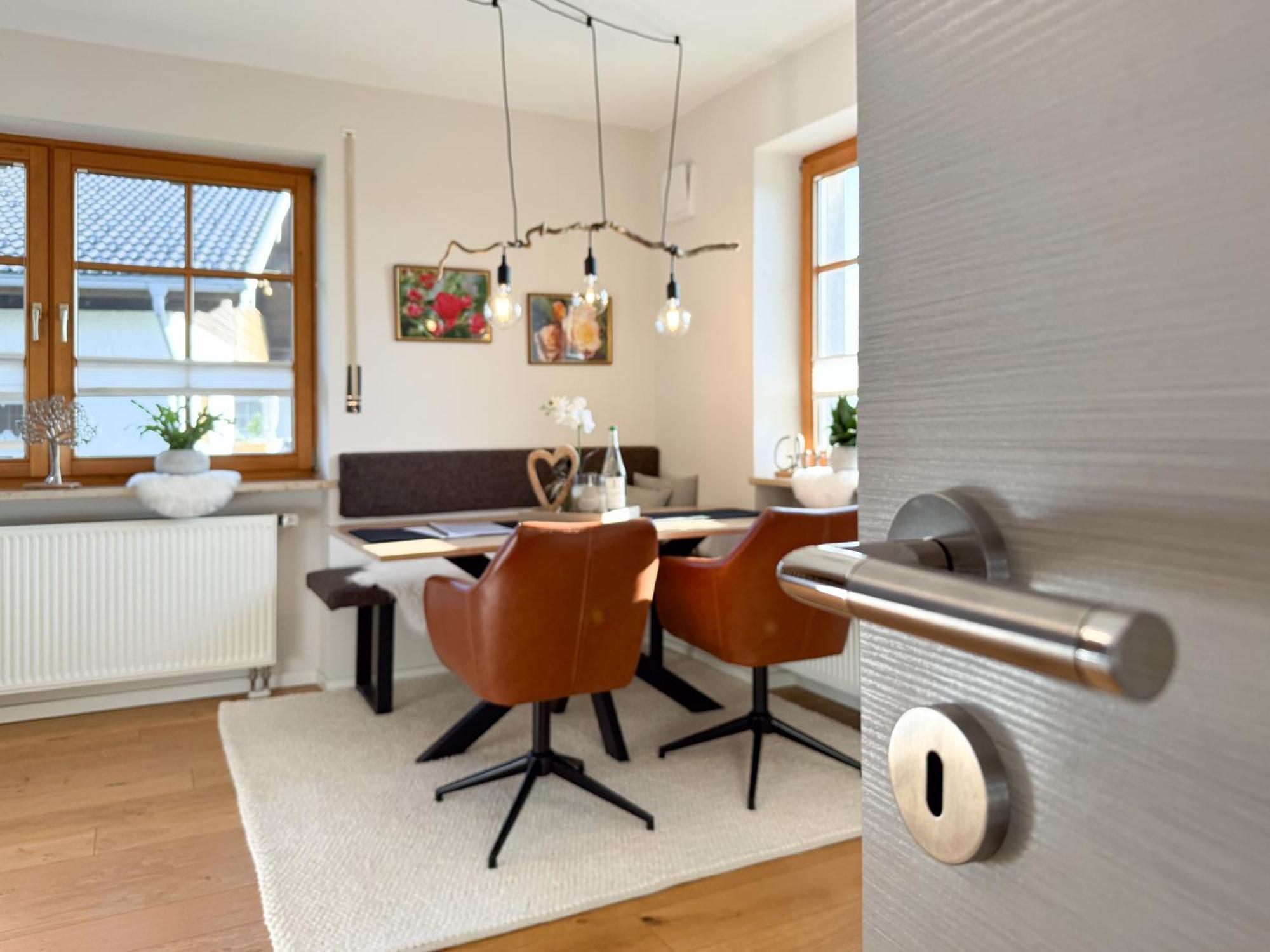 Apartment Wohlfühlplatzl - urgemütlich&ruhig Vogtareuth Exterior foto